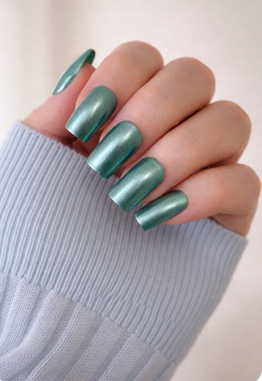 Metallic Green Press-on Nails | Handmade