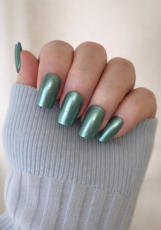 Metallic Green Press-on Nails | Handmade