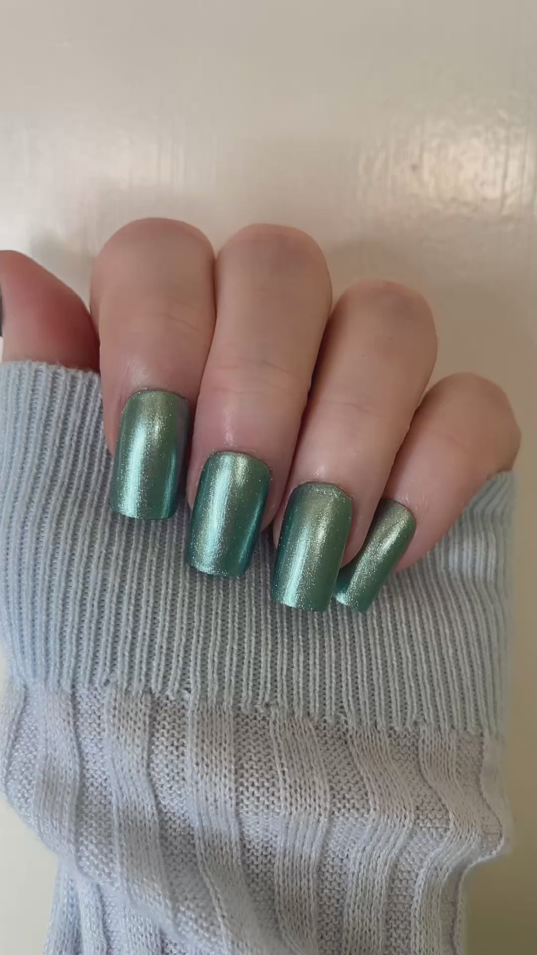 Metallic Green Press-on Nails | Handmade